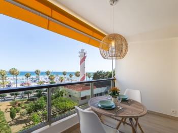 Sea View Apartment 4 pax Marbella center.